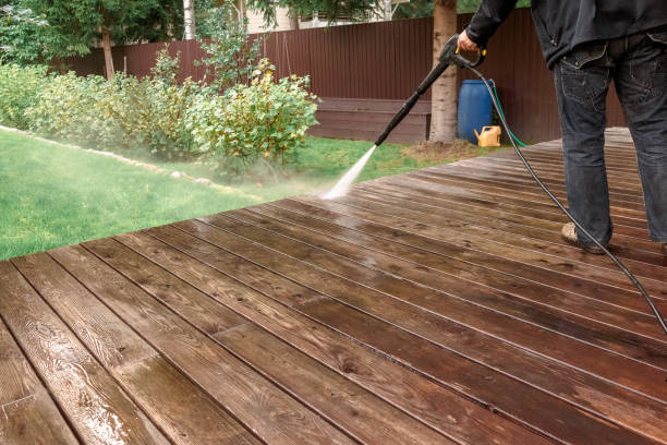 Best Deck and Patio Pressure Washing in Le Mars, IA